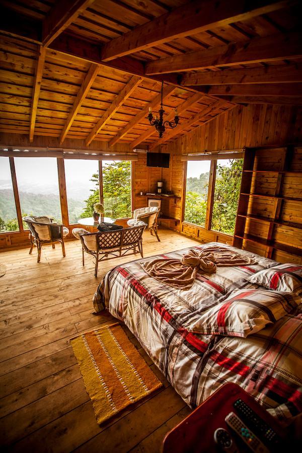 Paraiso Quetzal Lodge Tres de Junio Chambre photo